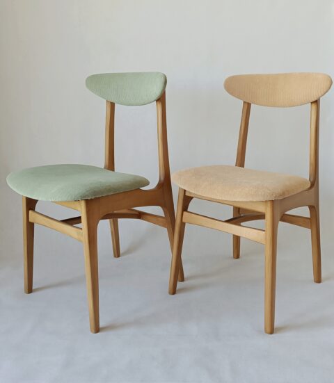 Hałas "Grzybek" Armchair Model 200-190 – Iconic 1960s Polish Design, Fully Customizable, Choose Your Fabric & Wood, Free Home Delivery